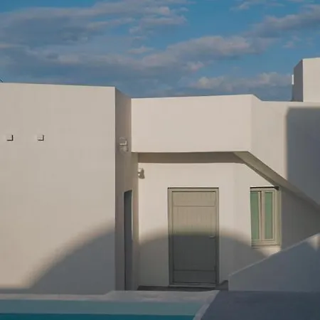 Noir Santorini فندق-كبسولة