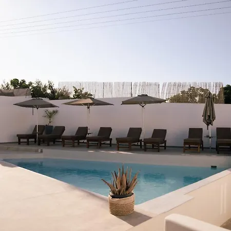 Noir Santorini カプセルホテル *