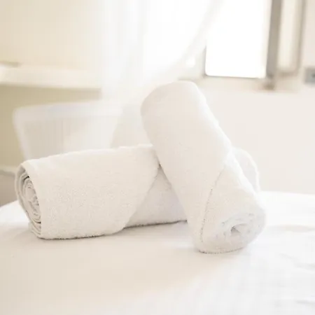 カプセルホテル Noir Santorini