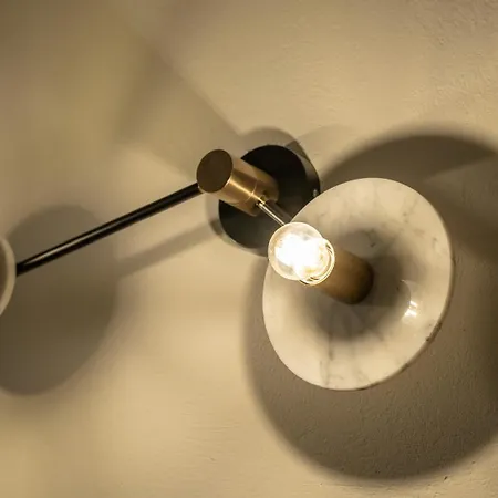 Noir Santorini Capsule hotel *