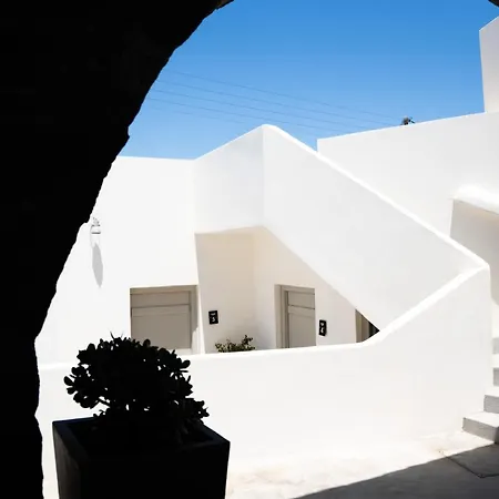 Noir Santorini * モノリソス